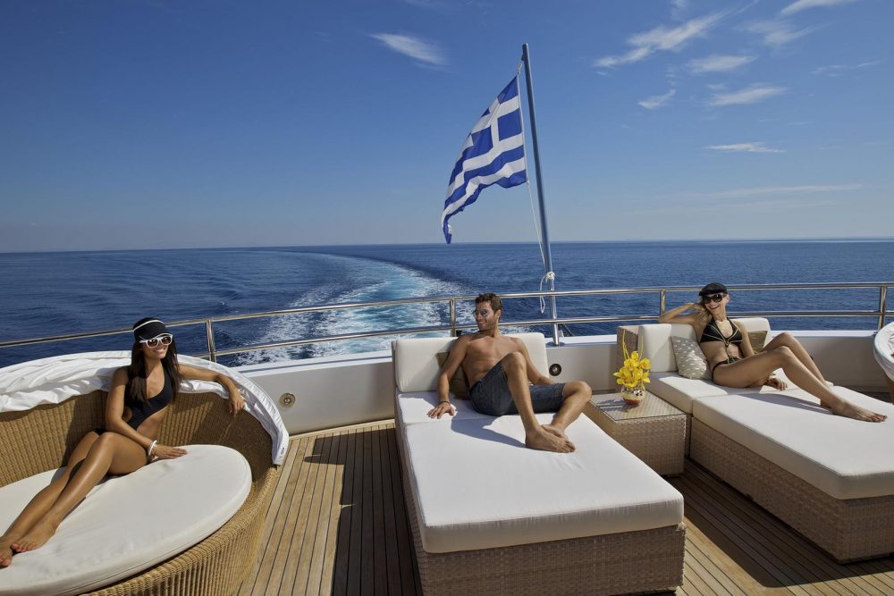 private yacht charters greece